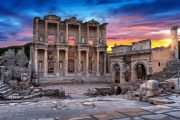 Efes Antik Kent Tarihi Ve Önemi